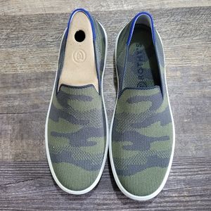*RETIRED* Rothy’s Sage Camouflage Sneakers (size 8)